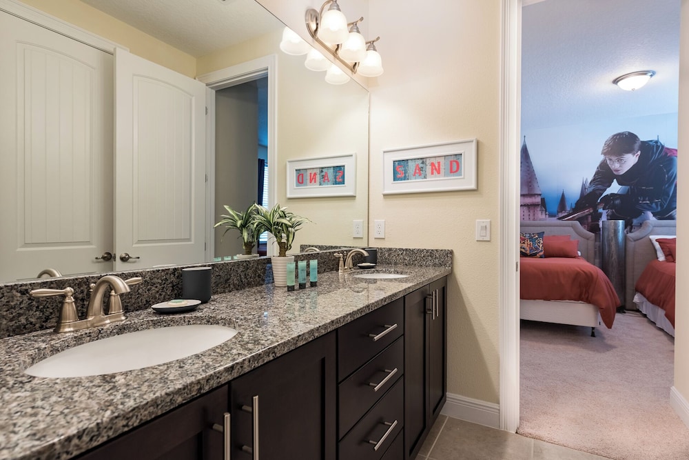 Wonderful 8 Bd w Pool Spa at Encore Resort Close to Disney 461 - photo 8
