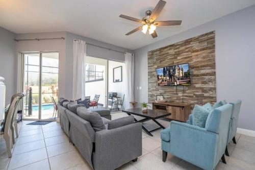 Cozy Home Near Disney & Pool 326 — 4-Star Luxury Hotel in Davenport, United States