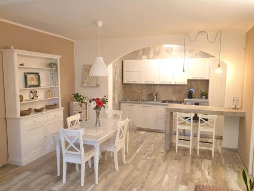Appartamento Dea — 4-Star Luxury Hotel in Marina Di Campo, Italy