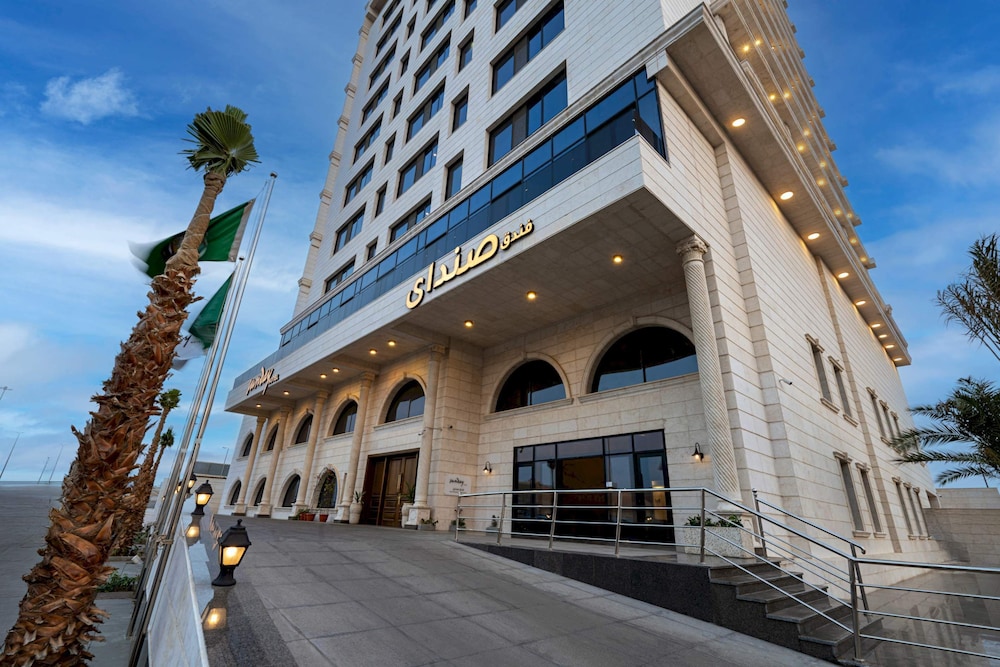 Sunday Jeddah Hotel — 4-Star Luxury Hotel in Jeddah, Saudi Arabia