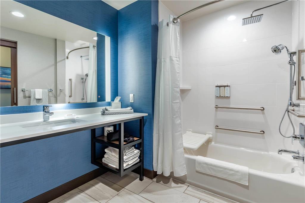 Cambria Hotel Bettendorf Quad Cities - photo 24