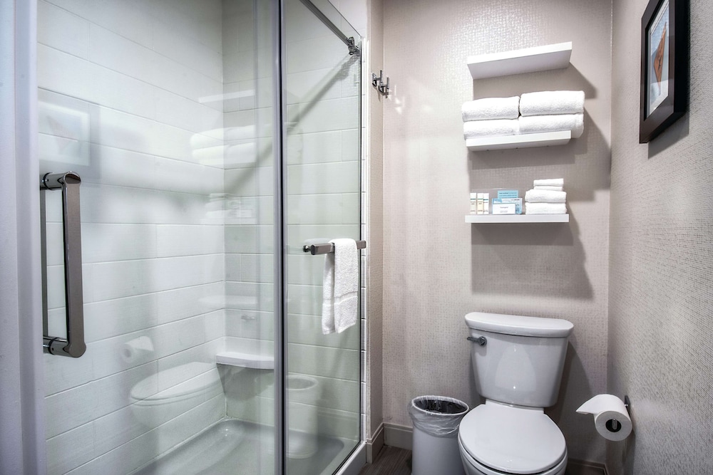 Hampton Inn & Suites Mission Viejo - photo 25