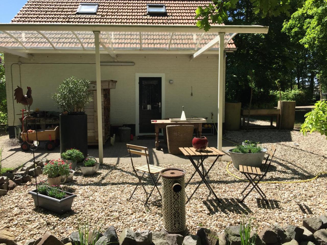 Beej Potters - carbon neutral hotel in Weert