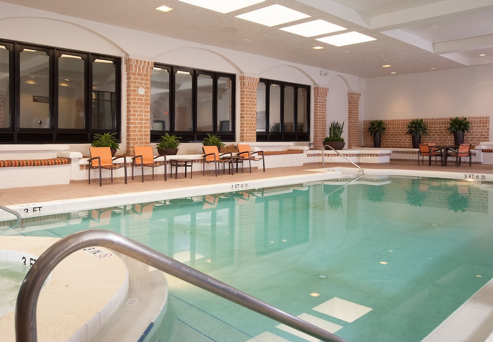 Embassy Suites by Hilton Jacksonville Baymeadows - photo 53
