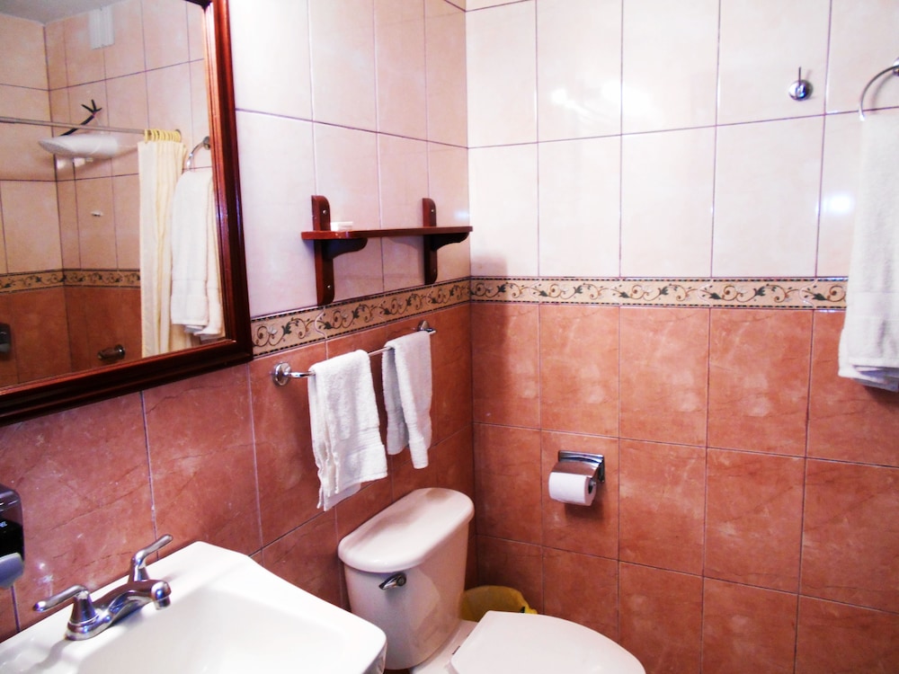 Hotel Los Jicaros in San Pedro Sula, Honduras