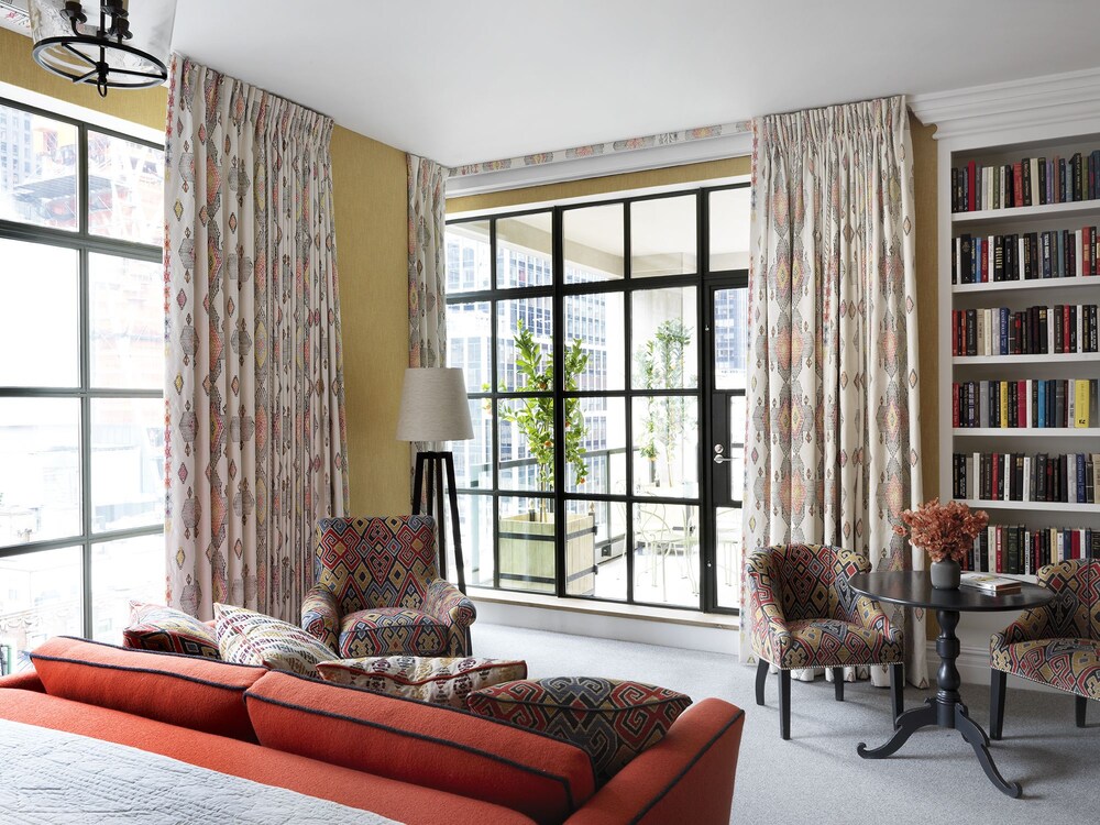 The Whitby Hotel - photo 14