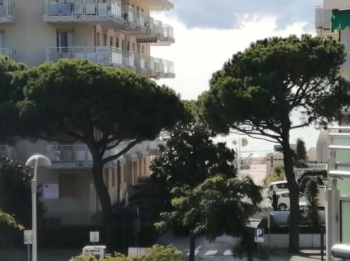 Residence Torino 85 — 4-Star Luxury Hotel in Lido Di Jesolo, Italy