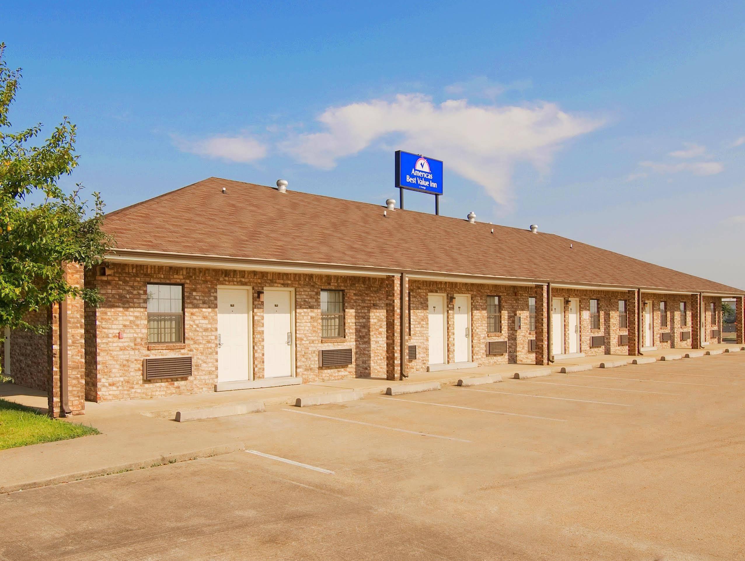 Americas Best Value Inn West Memphis - featured photo