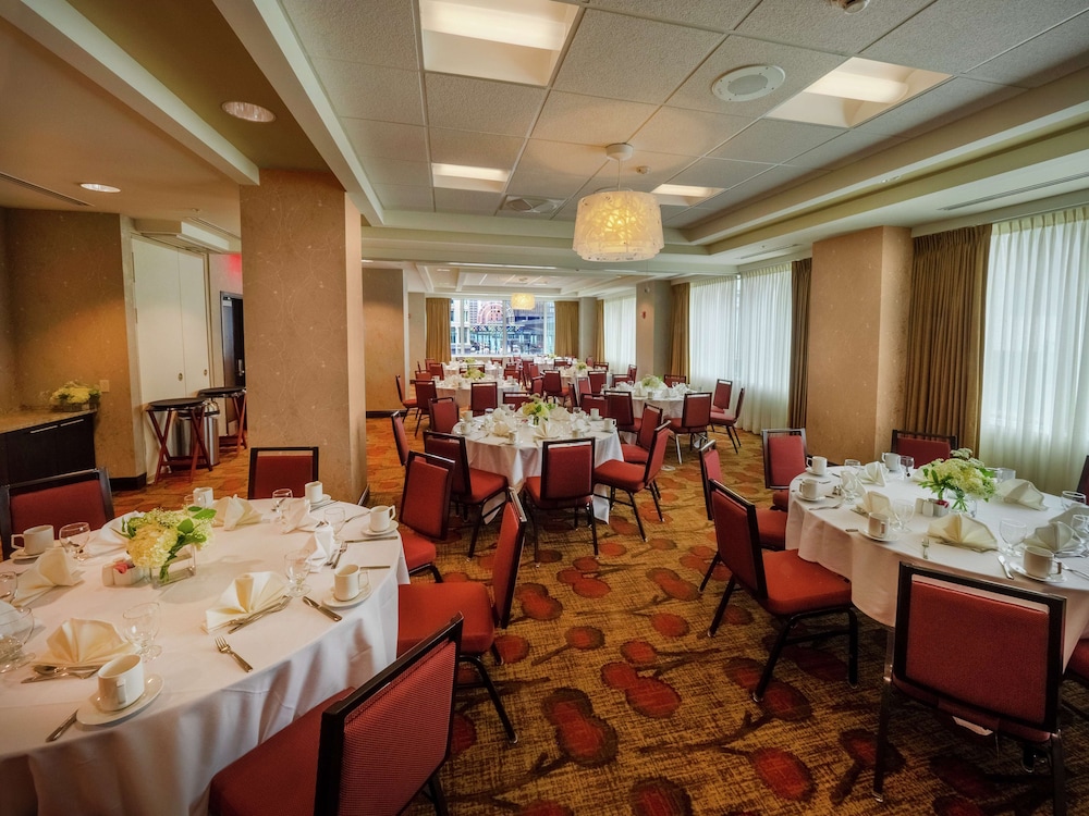 Hilton Garden Inn Buffalo Downtown - photo 67