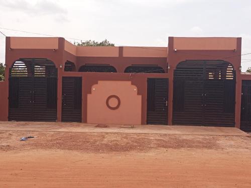 Résidence Lynda Prestige — 4-Star Luxury Hotel in Ouagadougou, Burkina Faso