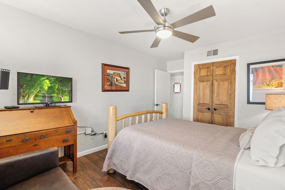 Fort Marcy Suites by All Seasons Resort Lodging - photo 9