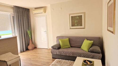 Apartment Bakus
