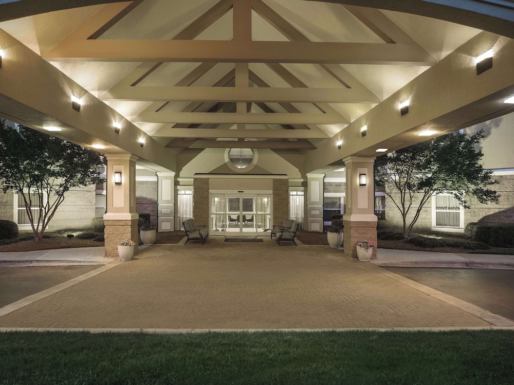 Homewood Suites by Hilton Raleigh Durham AP Research Triangle - photo 34