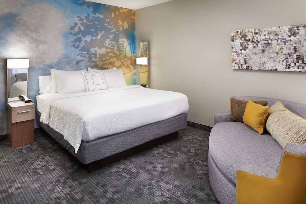 Courtyard by Marriott Cincinnati Covington - photo 9