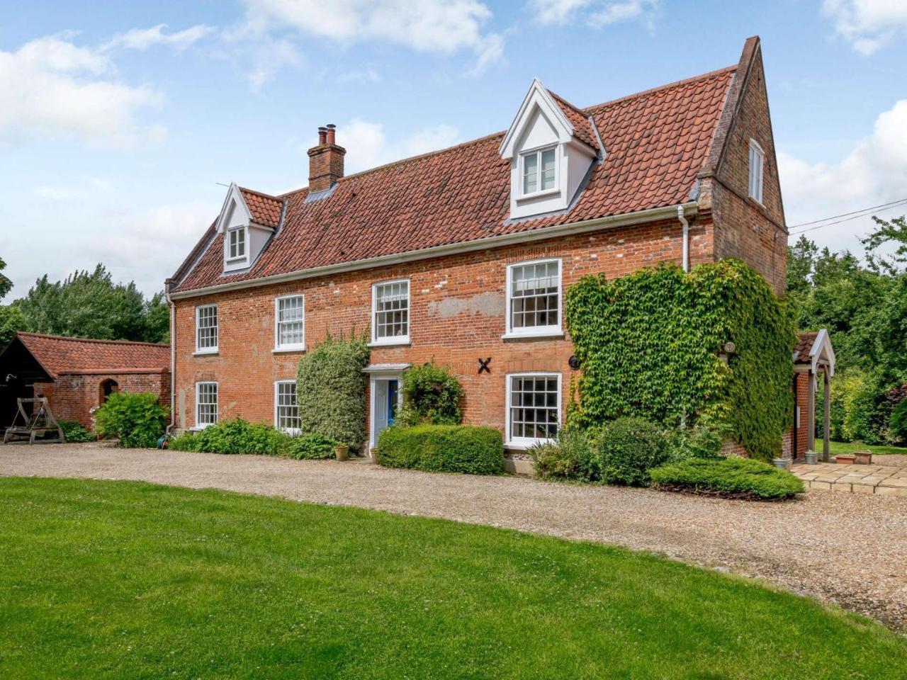 5 Bed in Suffield KT090 in North Walsham, United Kingdom