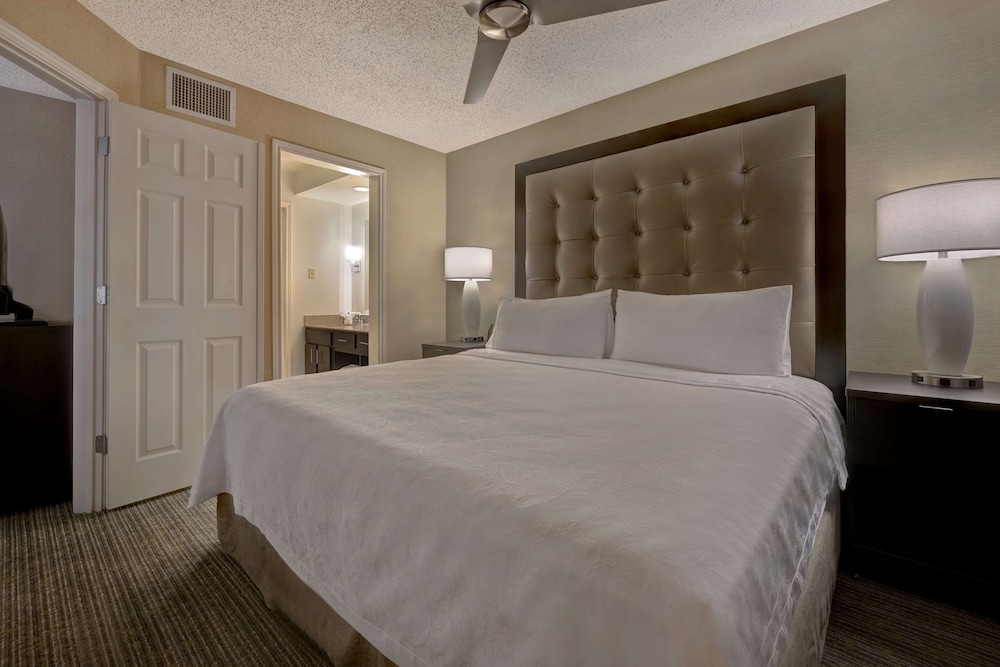 Homewood Suites by Hilton Boulder - photo 9