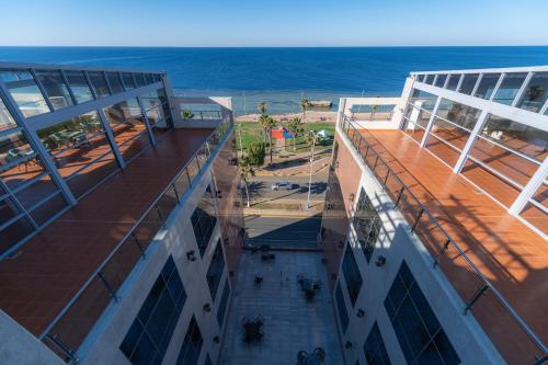 فندق كورال ريف Coral Reef Hotel — hotel in Al Wajh