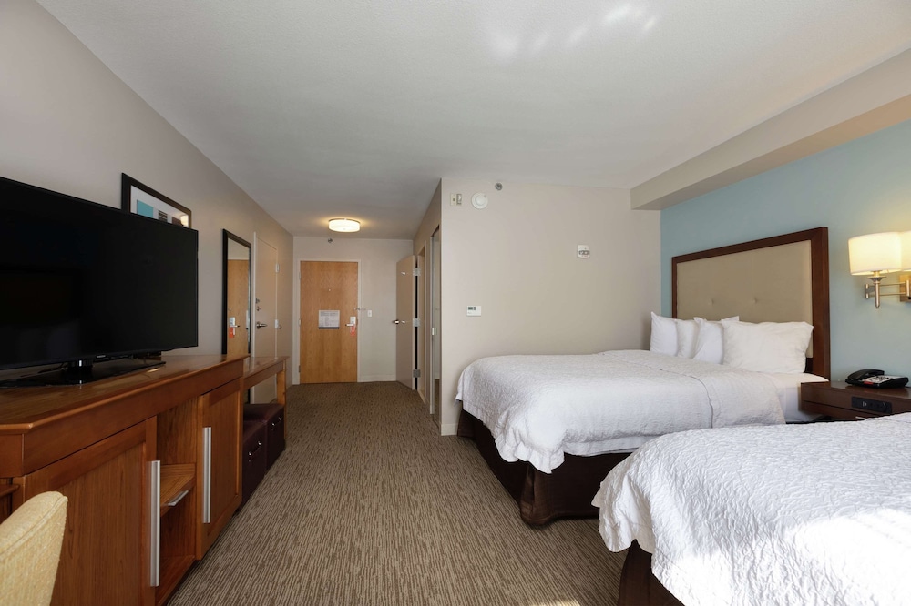 Hampton Inn & Suites Austin Airport - photo 19