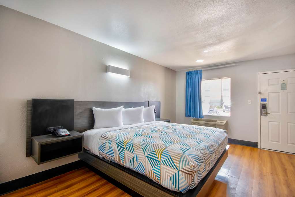 Motel 6 Sulphur LA - photo 19