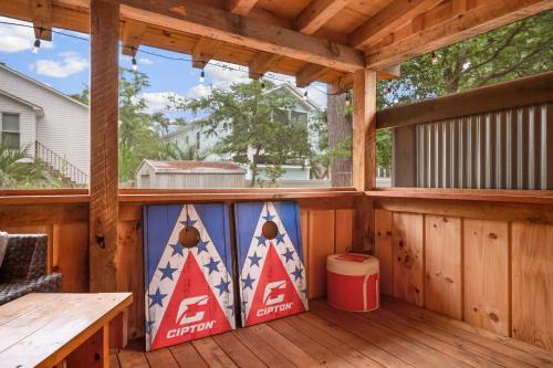 Mountains to Sea by Oak Island Accommodations - photo 26