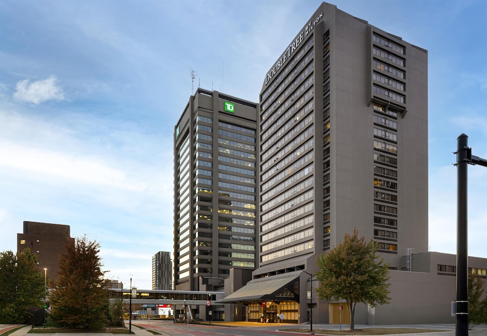 DoubleTree by Hilton Hotel London Ontario in London, Canada