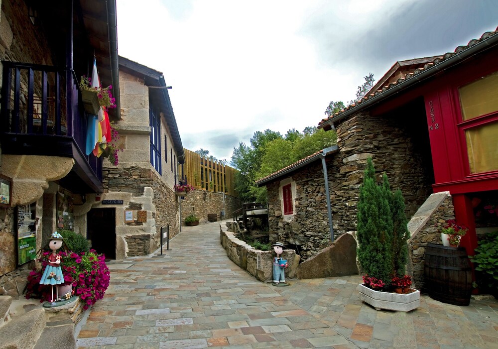 Aldea Rural Couso GalÁn