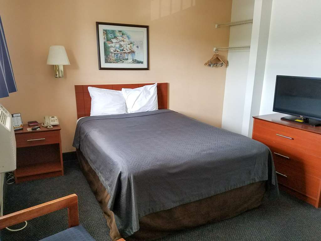 Motel 6 Fayetteville NC Fort Liberty Area - photo 10