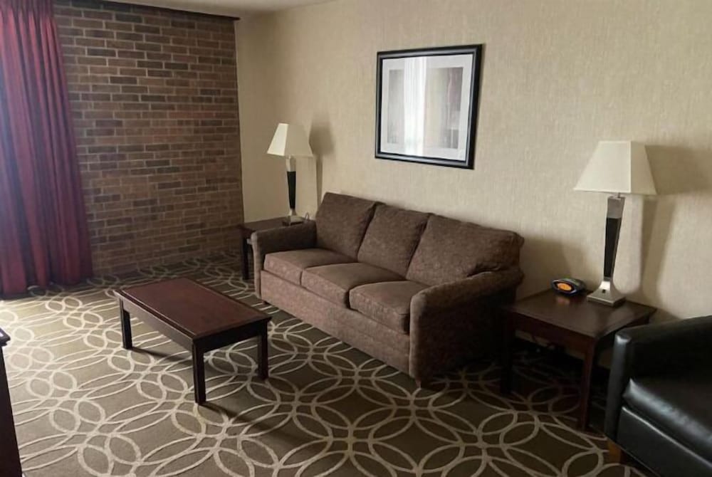 Hotel Lotus Kansas City Merriam - photo 14