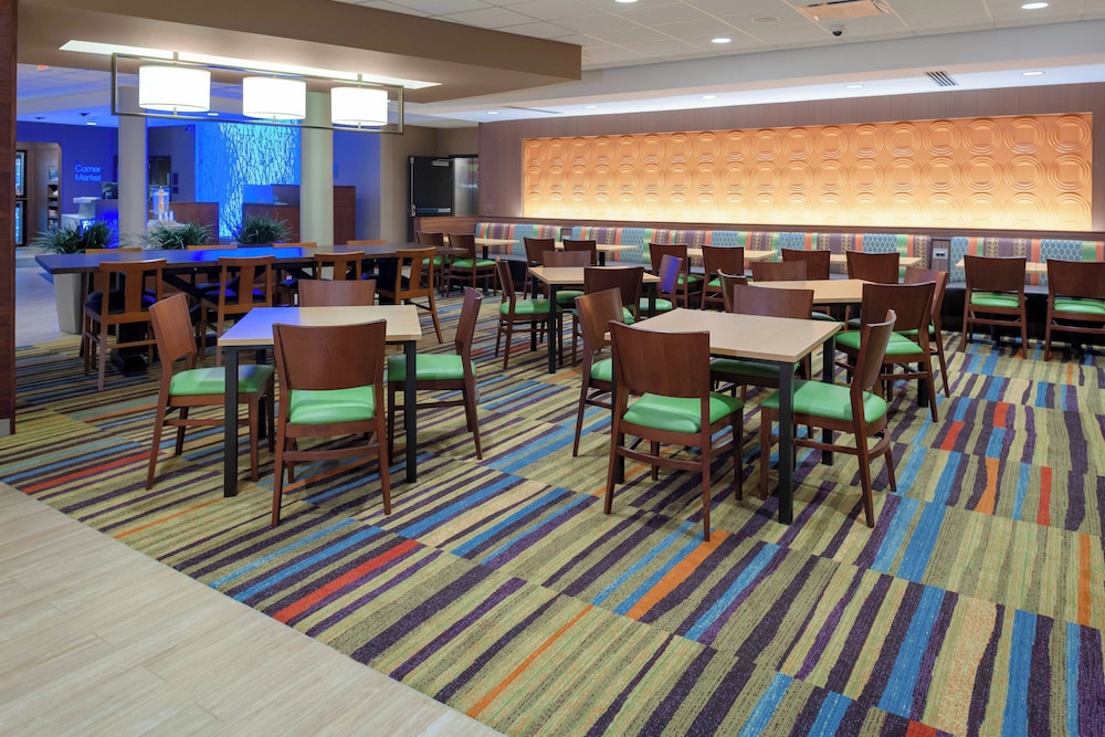 Fairfield Inn & Suites by Marriott Augusta Washington Rd. I 20 - photo 16