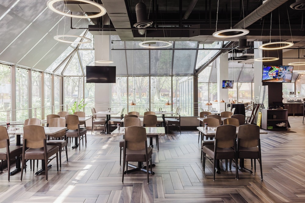 Crowne Plaza Suites MSP Airport Mall of America by IHG - photo 34