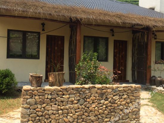 Lanhua Xiaoyuan Hostel in Deqing, People's Republic of China