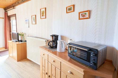 Ferienhof Heidemann Ferienwohnung 4 — Neustadt Am Ruebenberge — photo 5