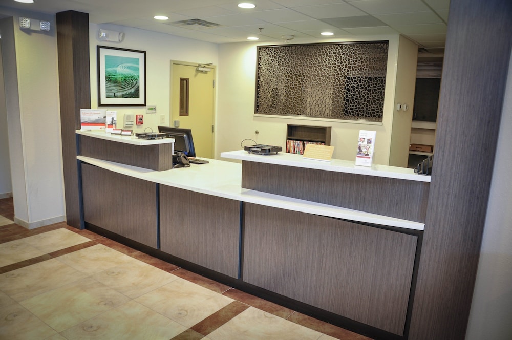 Candlewood Suites Columbus Northeast by IHG - photo 18