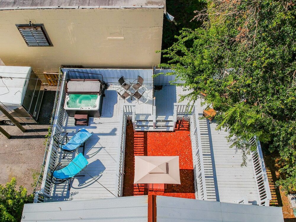 Ybor Azul Den — 4-Star Luxury Hotel in Tampa, United States