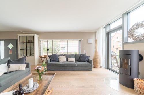 Ostsee Reetdachhaus Nr 11 NEWPORT im Strand Resort in Heiligenhafen, Germany