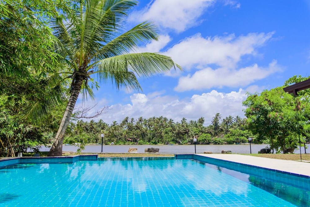 Vaaya Beach Hotel - last minute hotel in Negombo