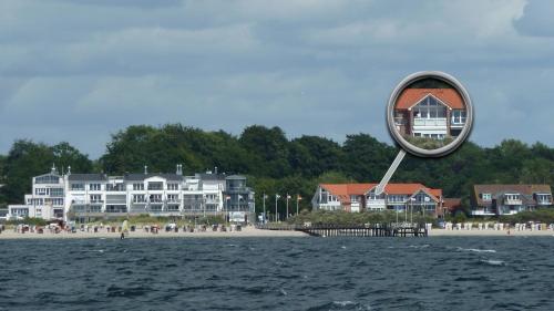 Strandallee 21 Penthouse Ostseepanorama — 4-Star Luxury Hotel in Neustadt In Holstein, Germany