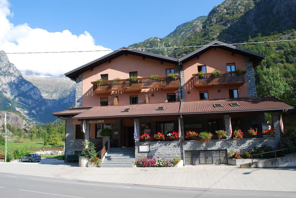 Hotel Miramonti — hotel in Val Masino