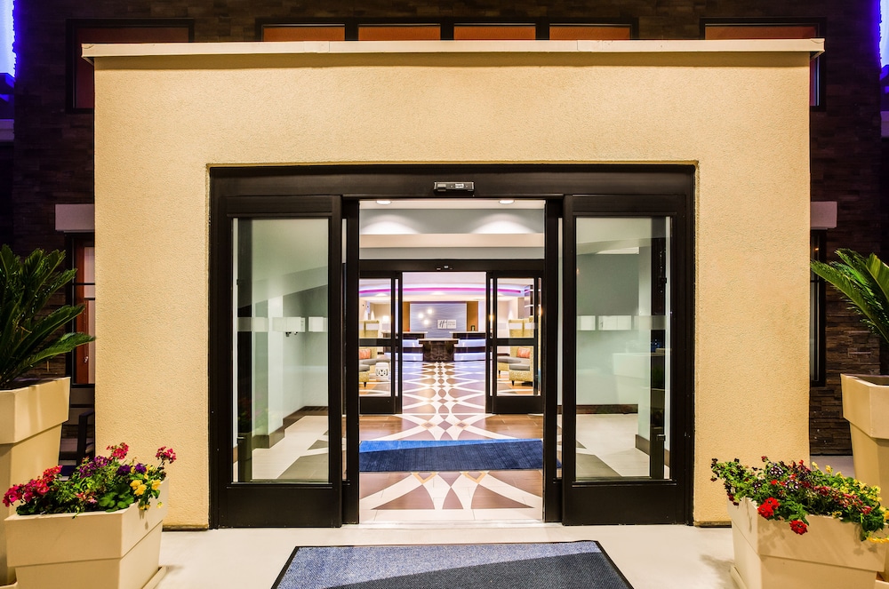Holiday Inn Express & Suites Eureka by IHG - photo 27