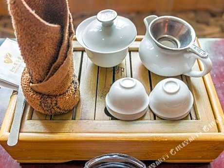 Jinyue Business Hotel — hotel in Sanming