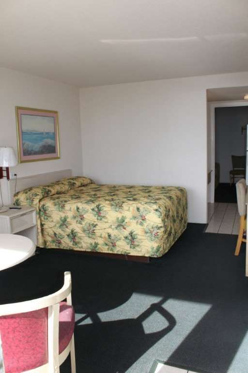 The Flamingo Hotel and Tower - photo 20