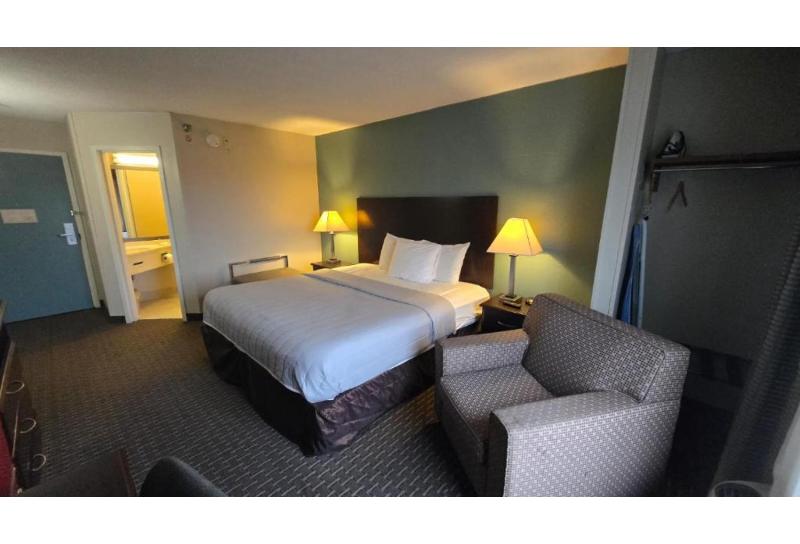 Lone Star Inn & Suites by OYO Harlingen TX - photo 20
