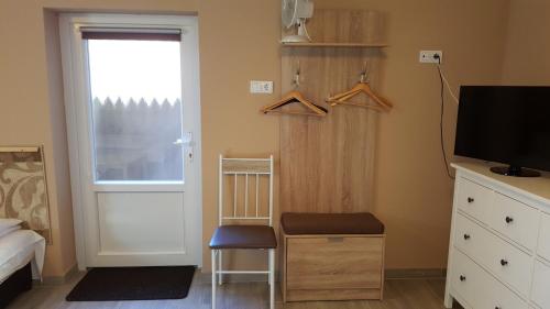 Kitti Panzió — Mogyorod — photo 4