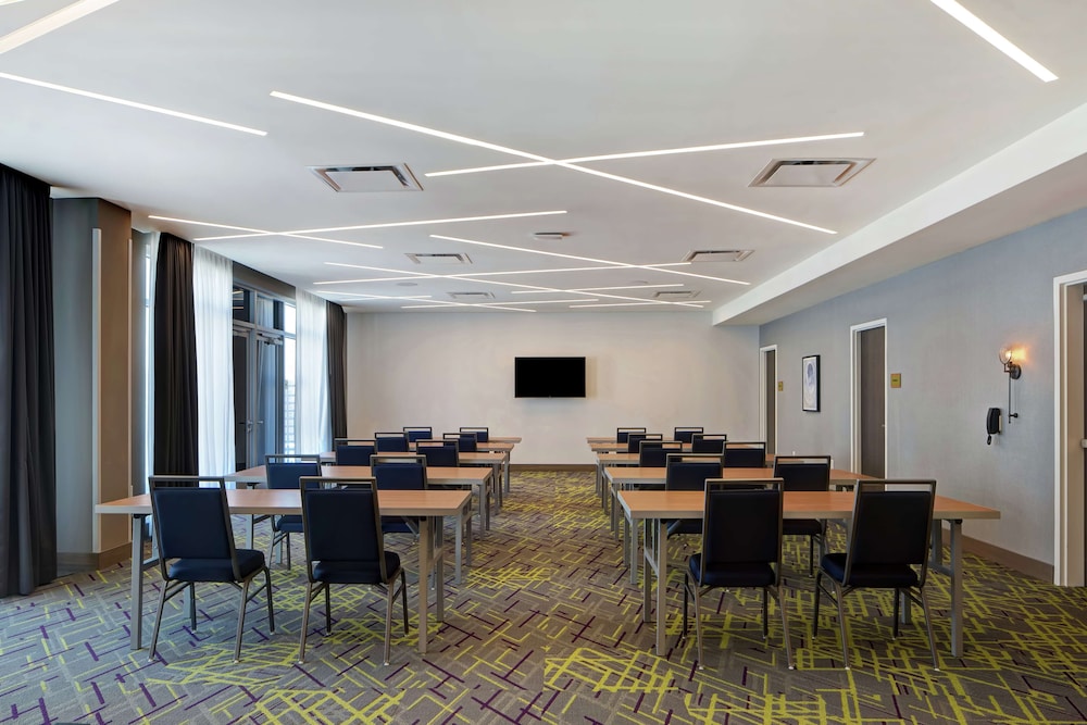 Home2 Suites by Hilton Charlotte Uptown NC - photo 59