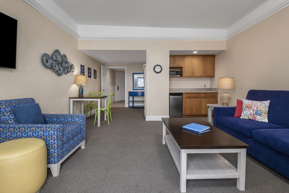 Pismo Lighthouse Suites - photo 17