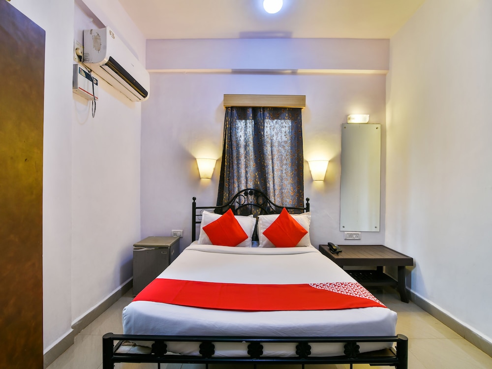 FabHotel All Seasons Calangute Beach in Calangute, India