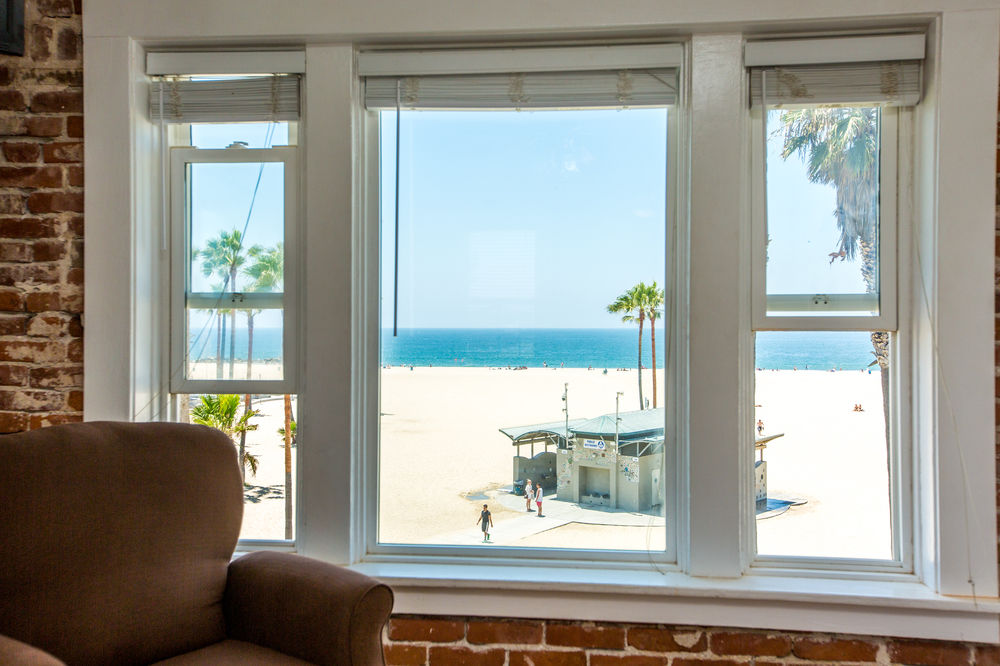 Venice Beach Suites & Hotel - photo 17