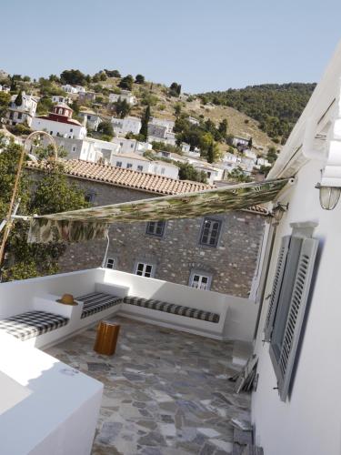 Hydra Artist House — 4-Star Luxury Hotel in Ydra, Greece