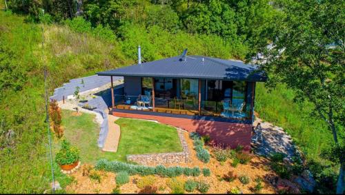 Fletchers Ridge Guest House — 4-Star Luxury Hotel in Montville, Australia
