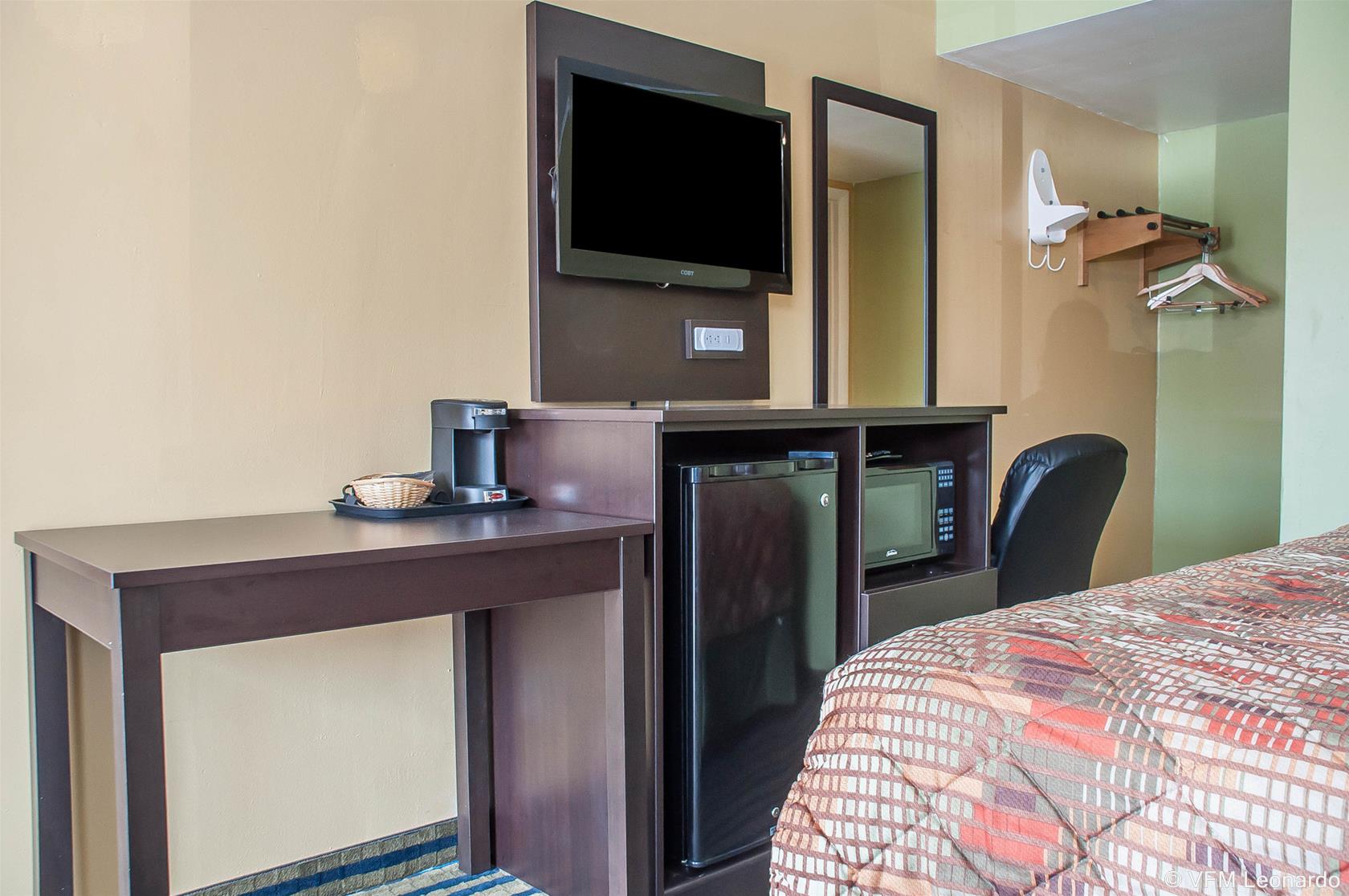 Amherst Inn & Suites - photo 15